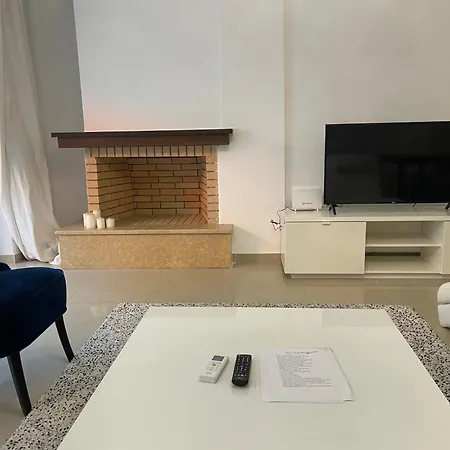 Bluebay Comfort 18 Apartment